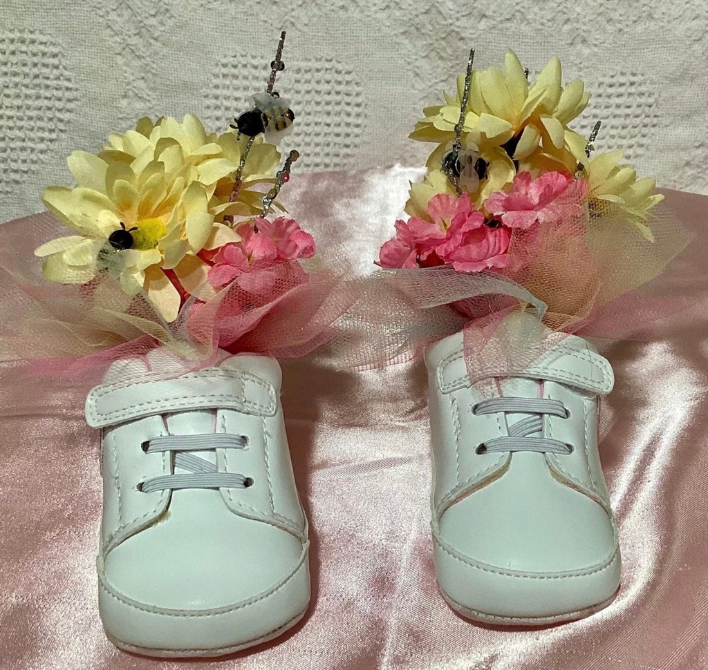Bee Baby Shower Dress Centerpiece | 2-in-1 Infant Keepsake Outfit Set