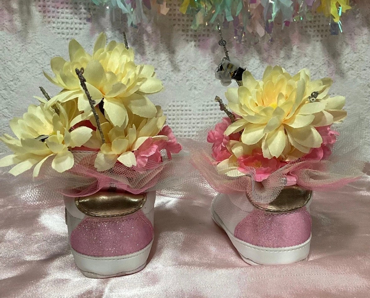 Bee Baby Shower Dress Centerpiece | 2-in-1 Infant Keepsake Outfit Set