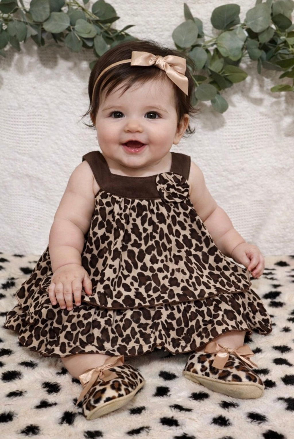 Leopard Print Baby Shower Dress Centerpiece | Wild Keepsake Shoe Set